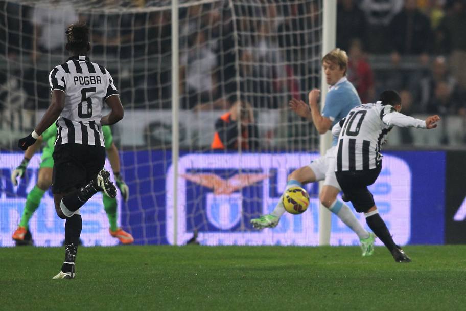 Lazio-Juventus, 22 novembre 2014, un destro imparabile (Jpeg Fotoservizi)